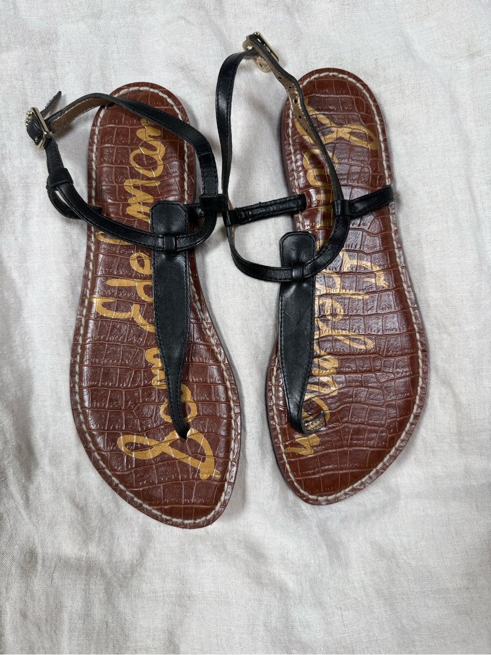 Sam Edelman Gigi Black Leather T-Strap Brown Footbed Sandals